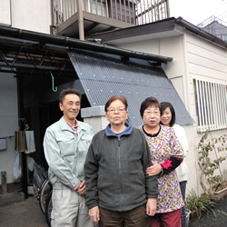 西東京市 K様邸 お客様との写真